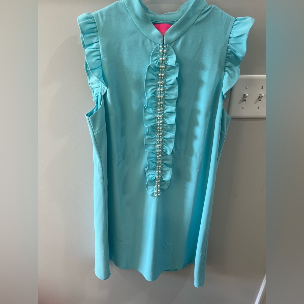 Size 14 Adalee shift dress